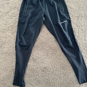 Alphalete Infinity Joggers
Size M